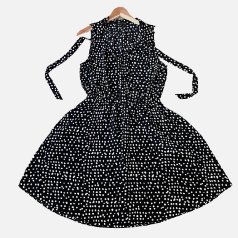 Banana Republic Polka Dot Sleeveless Dress - Black and White